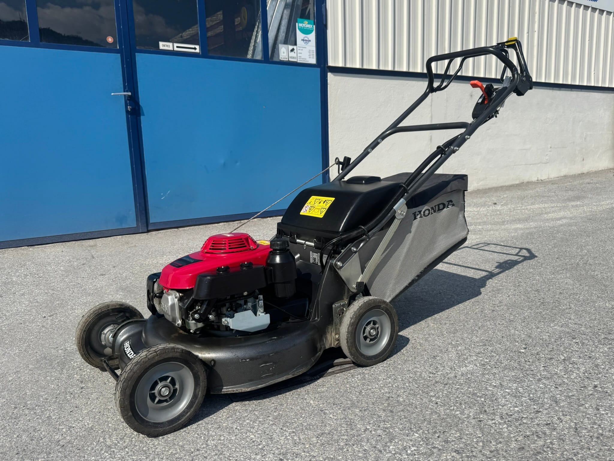 Tondeuse Honda HRH536 occasion - vue laterale